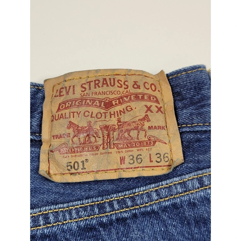 Vintage Levi's 501 Jeans Mens 36x36 Blue Excellent Straight Leg Button Fly Denim